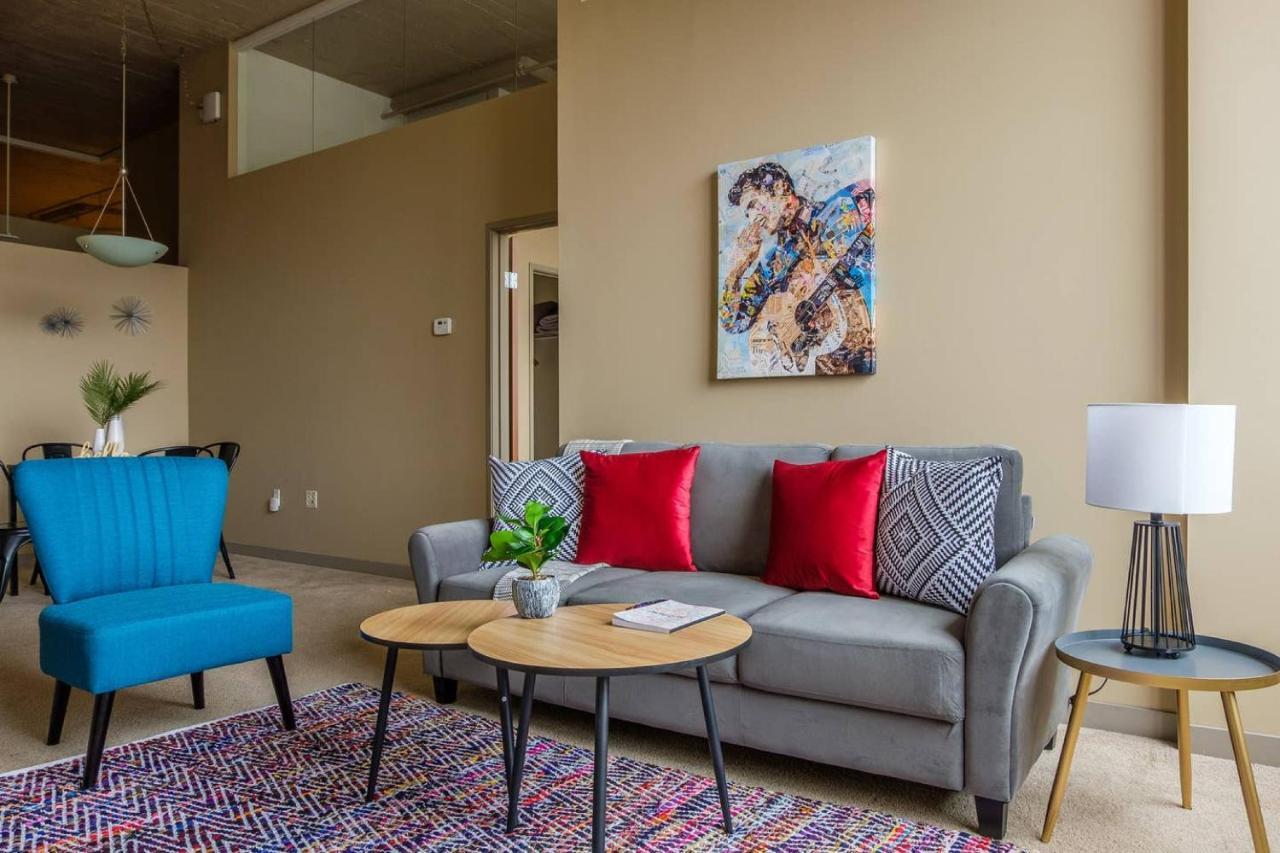 شقة Frontdesk Waterfront Apts Downtown كليفلاند المظهر الخارجي الصورة
